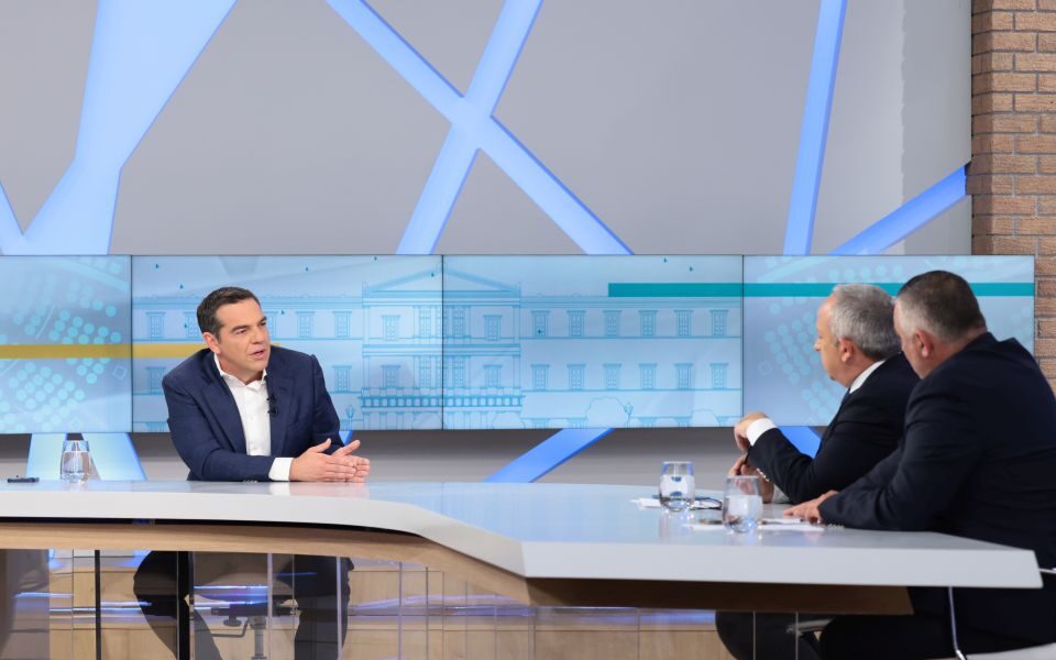 Tsipras: Mitsotakis in ‘panic’ to block far-right parties from election