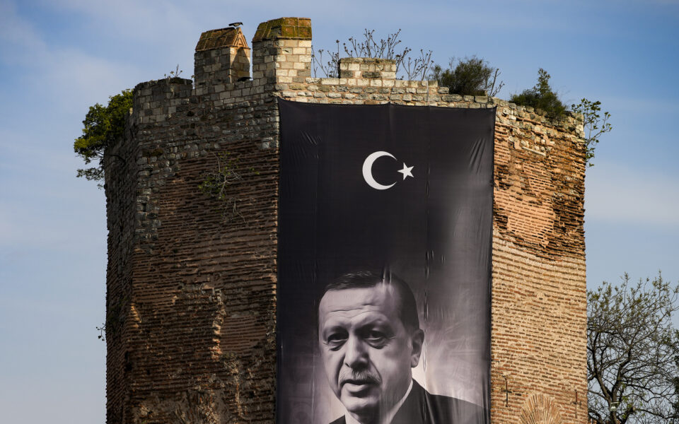 Turkish voters weigh final decision on next president, visions for future