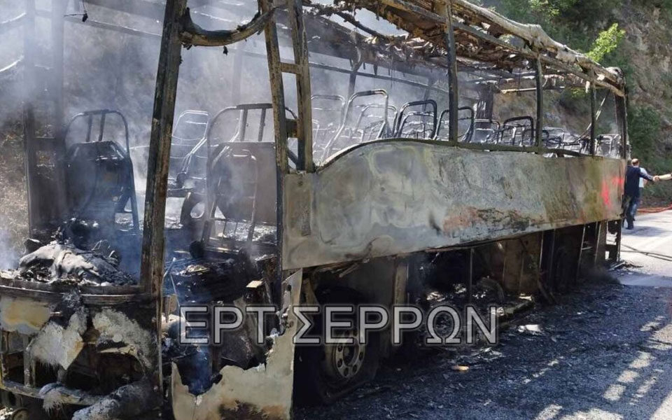 Tourist bus from Bulgaria destroyed by fire; no injuries