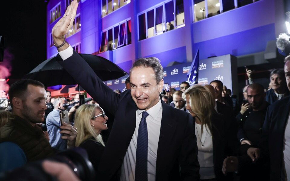 Mitsotakis wins big, will seek outright majority in second election