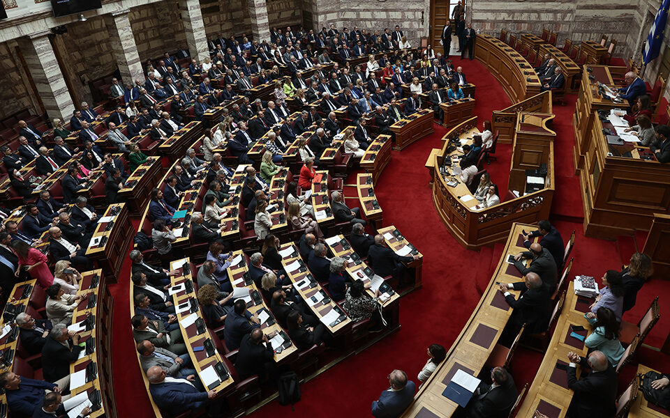 Tasoulas reelected Parliament speaker