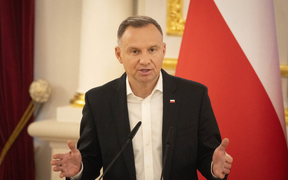 Polish president says EU should help its members more with migration