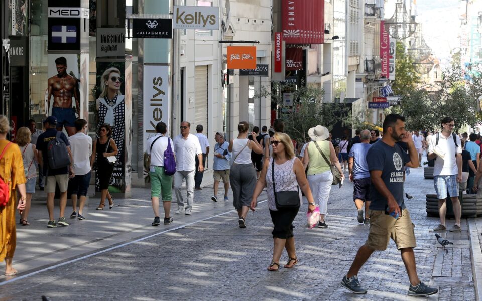 Retail shops to open on Sunday