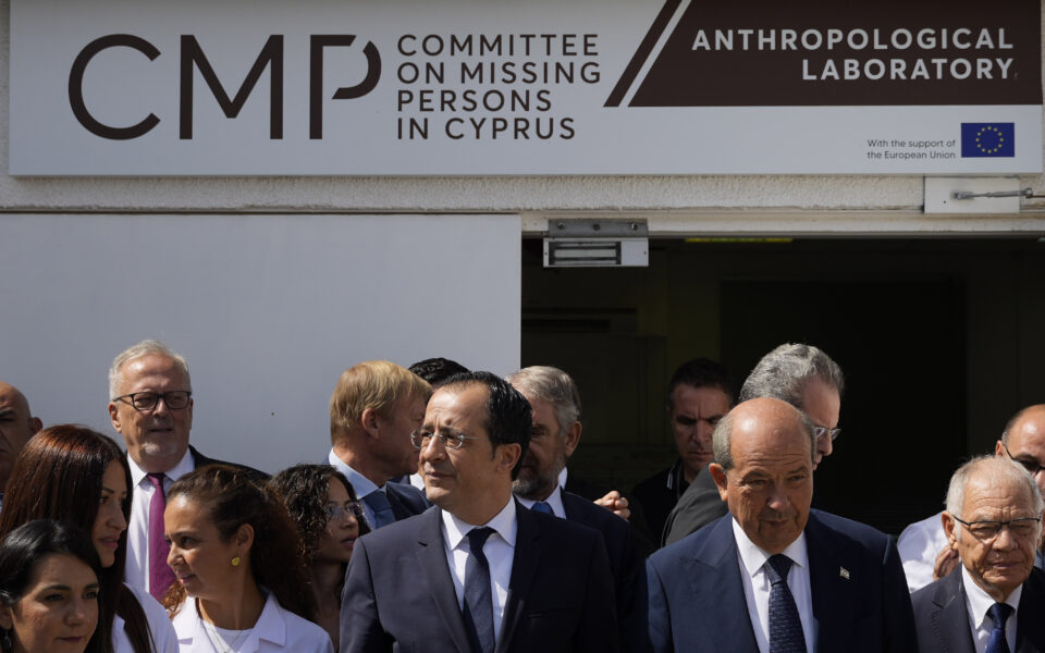 Greek and Turkish Cypriot leaders in joint appeal for information on missing