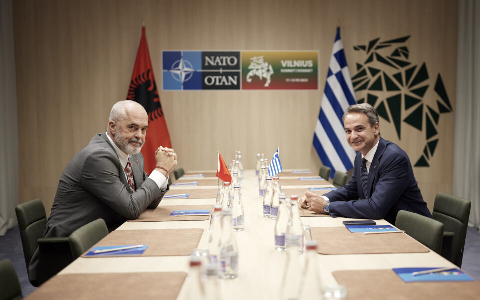 PM raises ethnic Greek mayor’s arrest with Rama