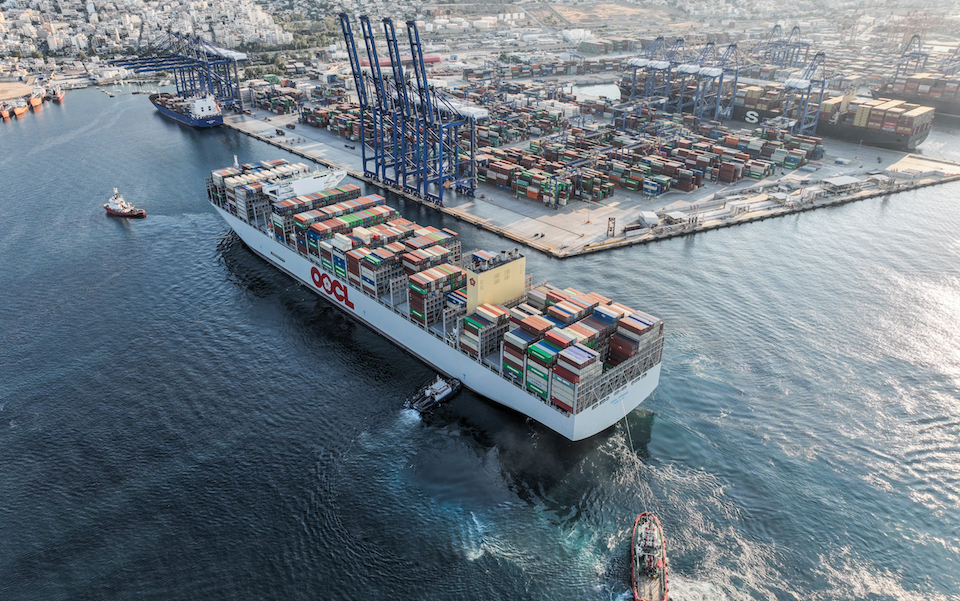 One of the world’s biggest container ships docks in Piraeus