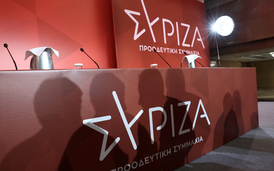 SYRIZA submits legislative proposal on same-sex marriage