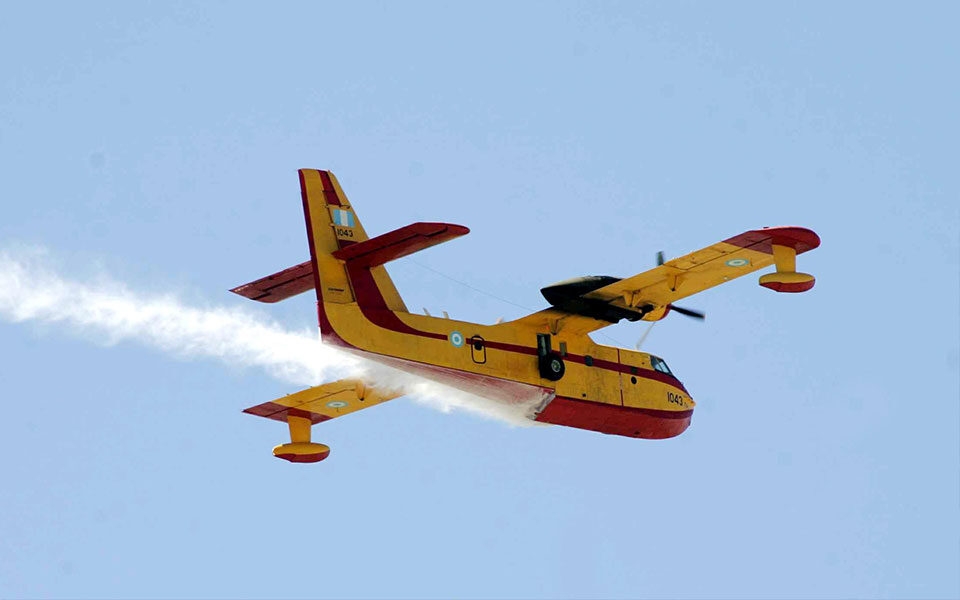 Firefighting aircraft crashes while battling Evia wildfire