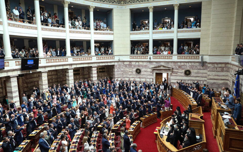 Parliament to elect president on Tuesday, vote of confidence on Saturday