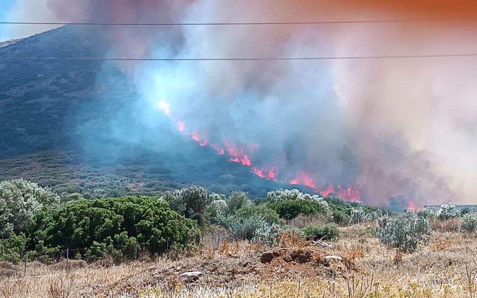 US Mission in Greece issues alert over wildfires
