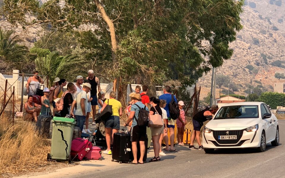 Free holidays on Rhodes for tourists affected by last July’s wildfire