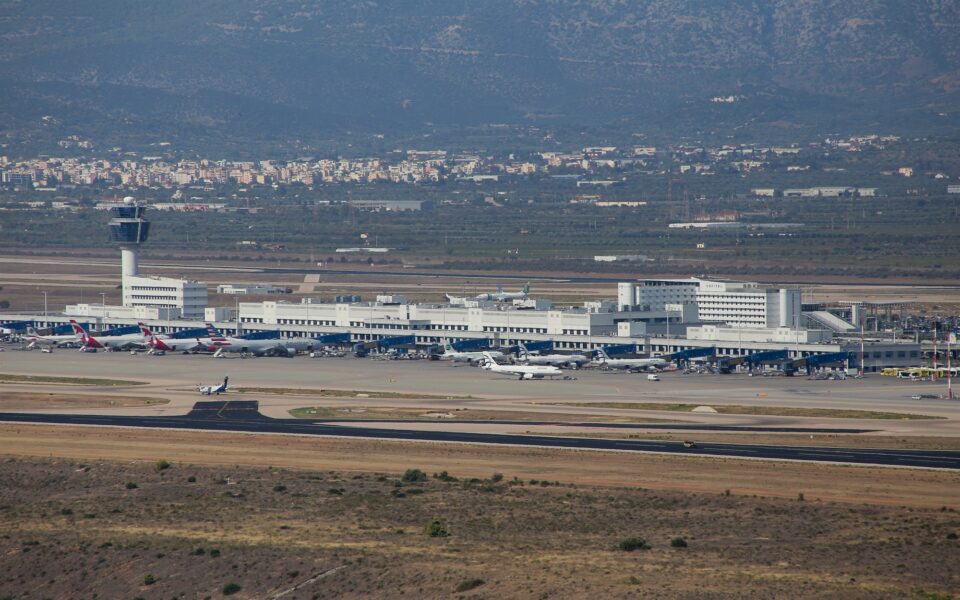 Rising investor interest in Athens airport IPO