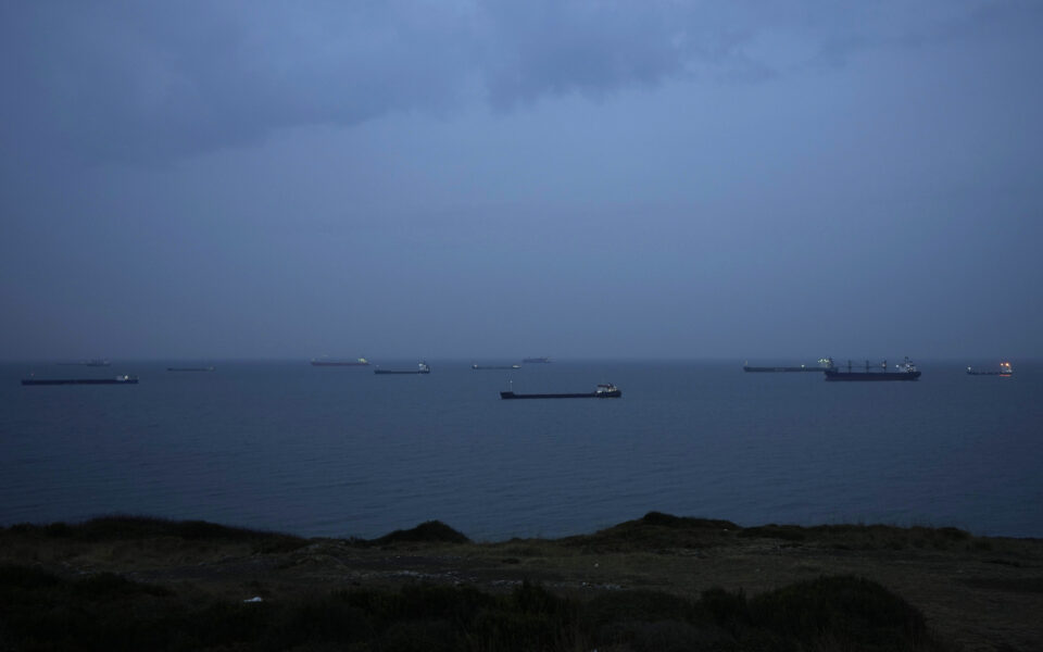 Turkish navy detonates artillery shells discovered off Istanbul beach