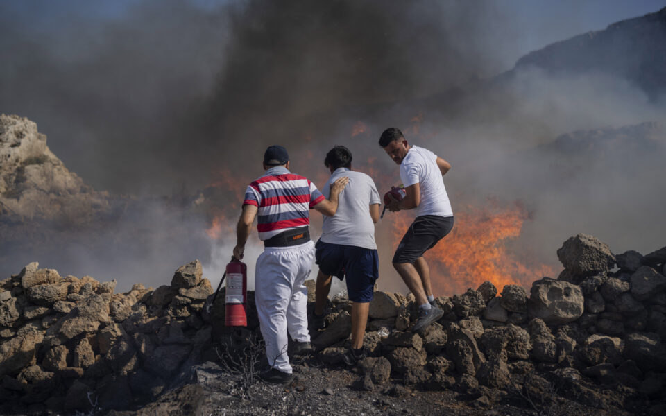Heat and wildfires put southern Europe’s vital tourism earnings at risk
