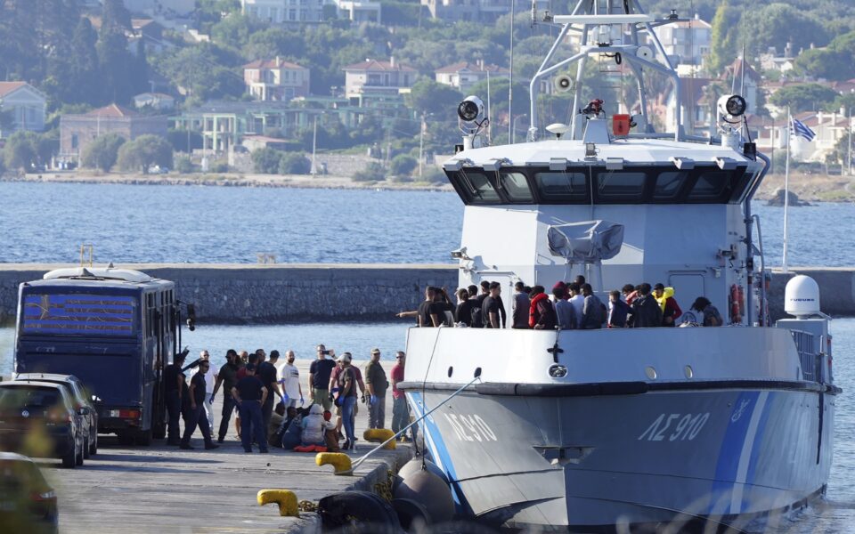5 dead, including 4 children, in 2 migrant boat sinkings off Greek islands near Turkish coast