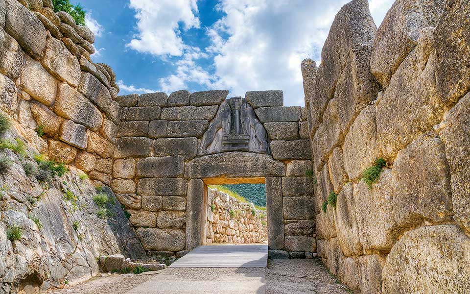 built-by-giants-an-archaeological-guide-to-tiryns7