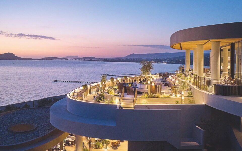 First Mandarin Oriental hotel opens in southwestern Greece