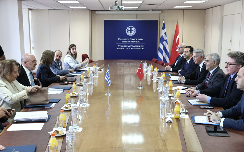 Greece, Turkey, discuss ‘positive agenda’ during ministerial meetings in Athens