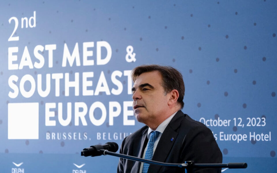 Schinas: Turkey must choose whether to side with the EU and NATO or Russia, Iran, Hamas, Hezbollah