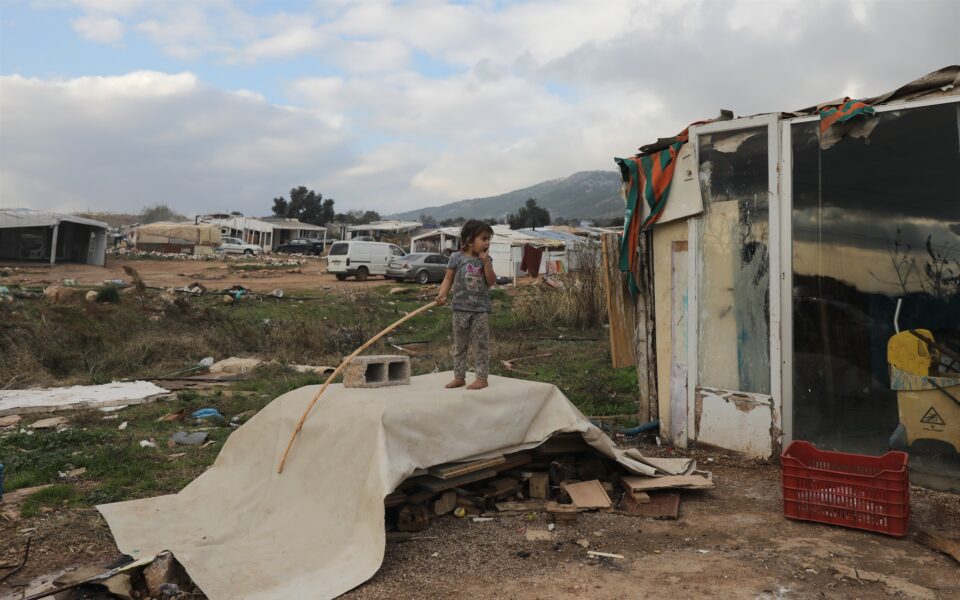 Crime, social deadlocks choking Roma camps