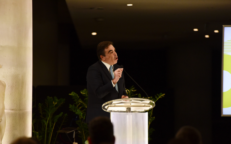 Schinas condemns rise in antisemitic incidents in Europe