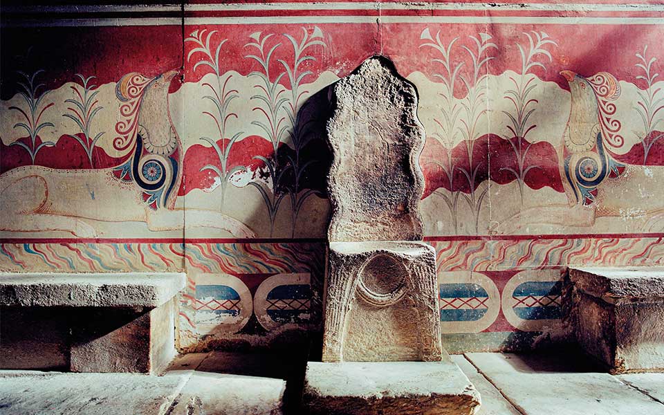 knossos-through-time-unearthing-minoan-myths1