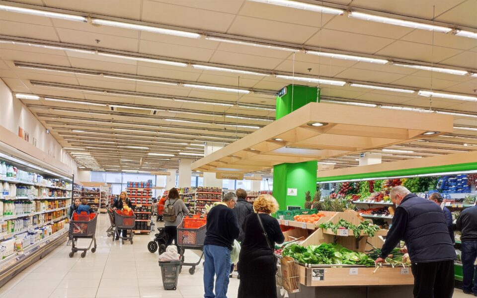 Supermarket turnover climbs 8.9% in 2023