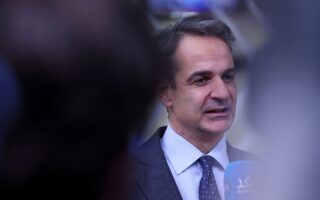 Plans for Mitsotakis’ trip to Washington in April cancelled