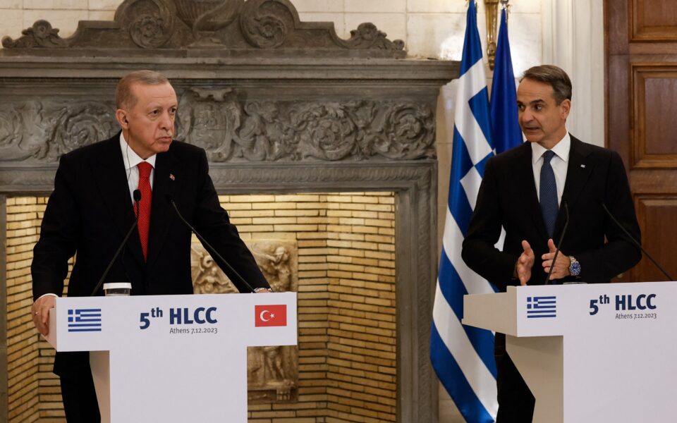 Mitsotakis says Greece and Turkey have to ‘live in peace’