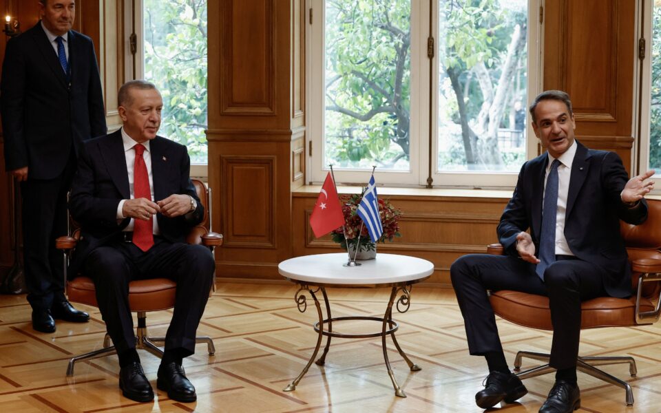 Mitsotakis, Erdogan sign ‘Athens Declaration on Friendly Relations and Good-Neighborliness’