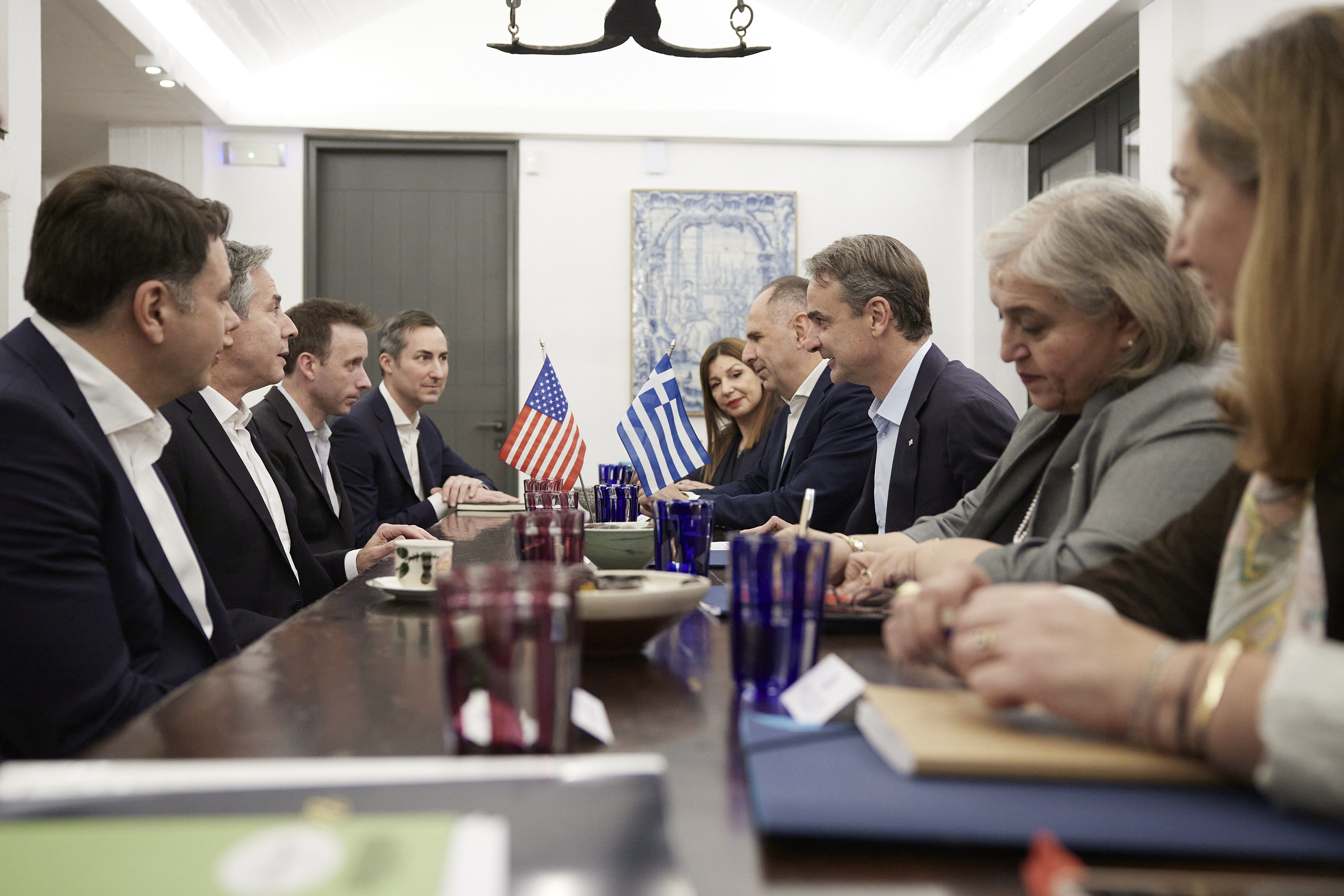 we-are-standing-together-says-blinken-during-meeting-with-greek-pm2