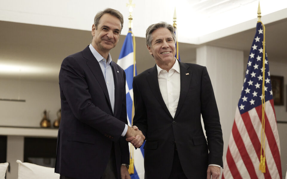 ‘We are standing together,’ says Blinken during meeting with Greek PM