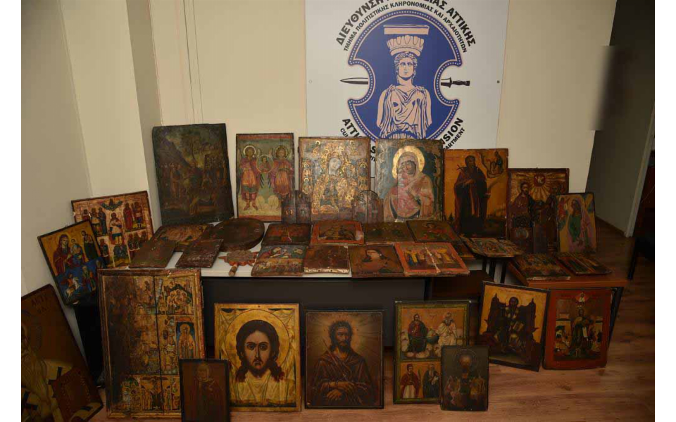 Dozens of old church icons retrieved