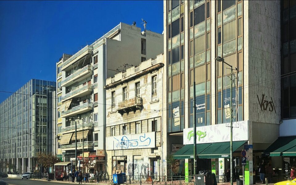 Athens’ new and underwhelming facades