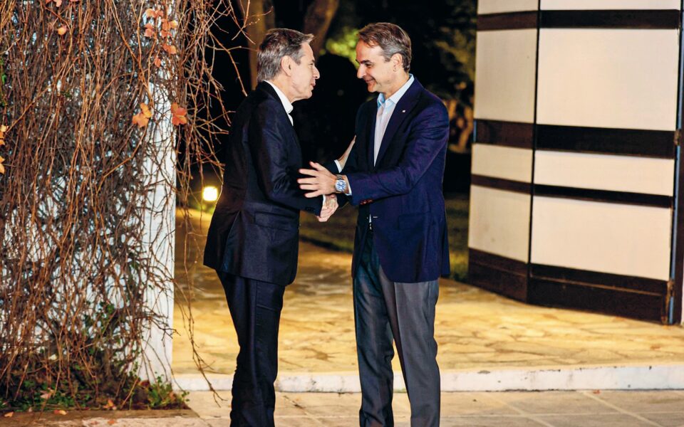 Mitsotakis holds series of meetings in Munich