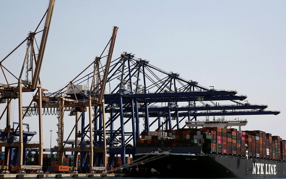 Containing the Houthi impact on Piraeus port