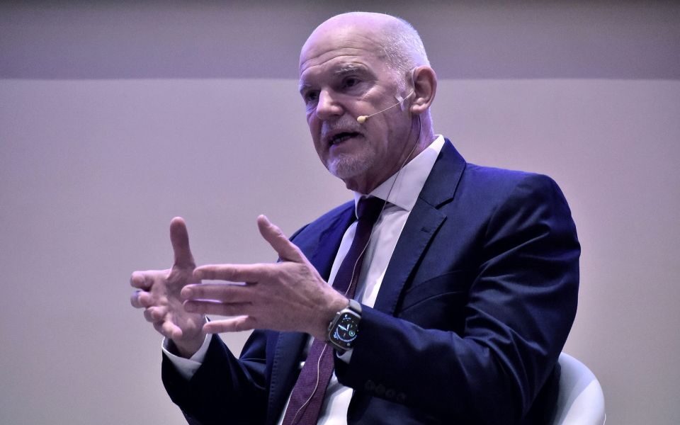 Papandreou: ND bears responsibility for populism in 2009