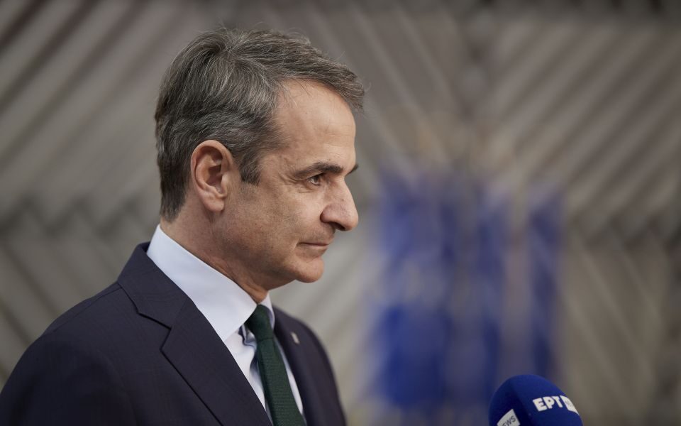 Mitsotakis calls for end to ‘political speculation’ about Tempe railway disaster