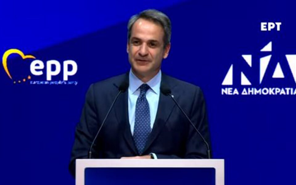 Mitsotakis to visit Canada on March 24-25