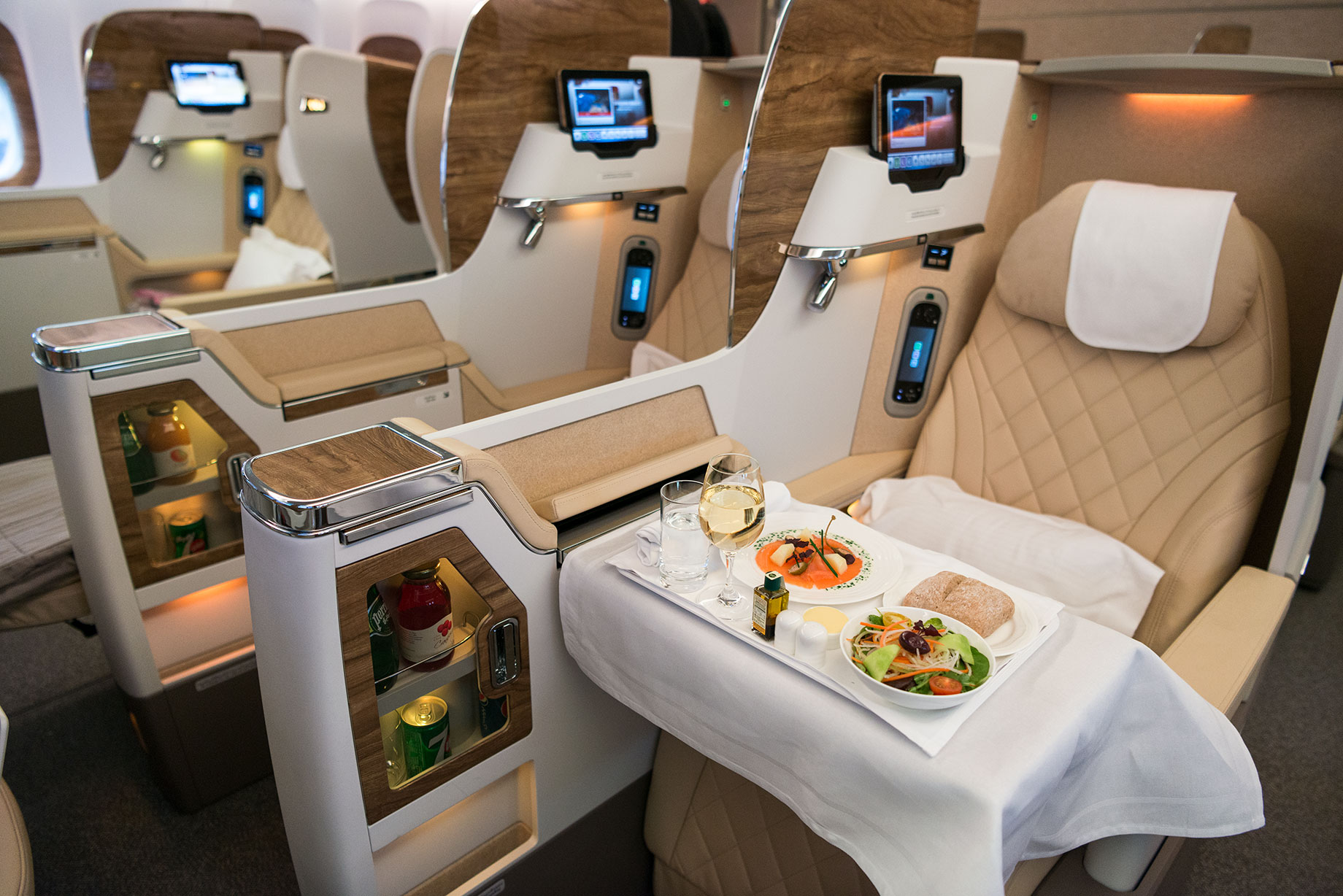 athens-newark-with-emirates-when-flying-becomes-a-pleasure-for-everyone3