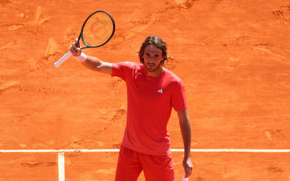 Tsitsipas advances to Monte Carlo Masters semifinals with straight-set win over Khachanov