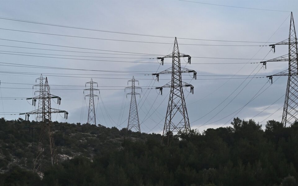 No permit revoked for companies guilty of electricity theft