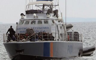 UNHCR tells Cyprus to stick to the law in its efforts at sea to thwart refugee boats