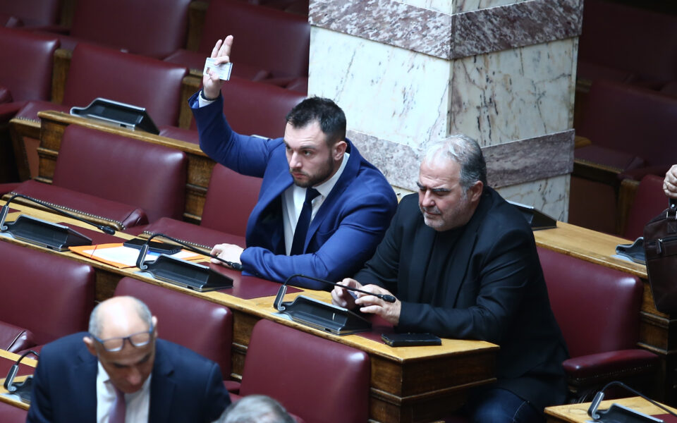 Far-right MP detained for attacking fellow lawmaker