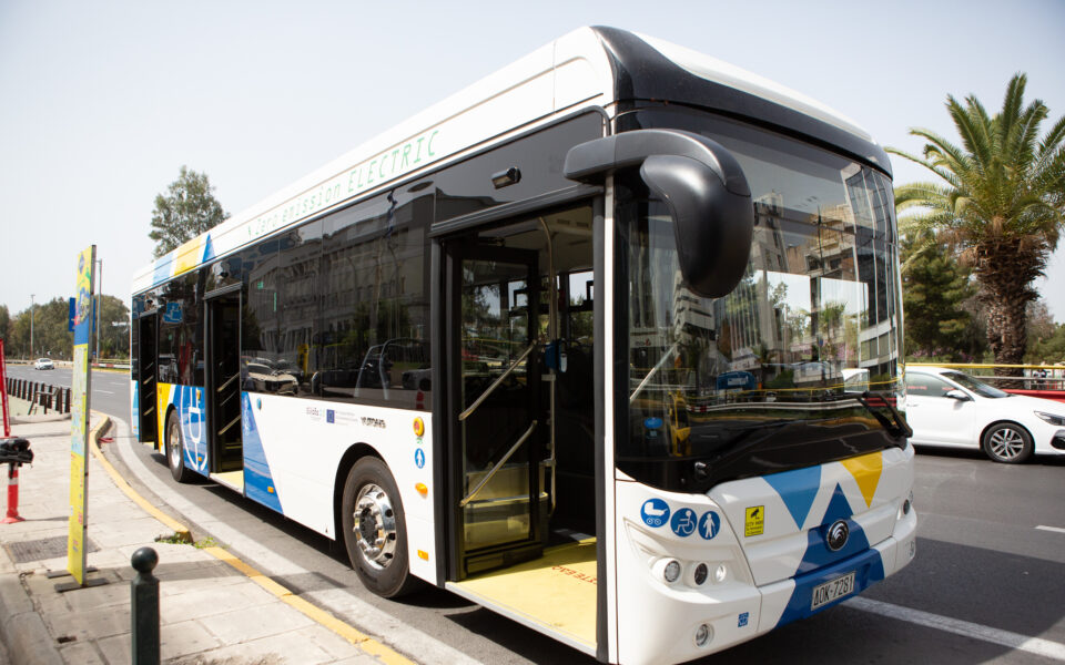 Electric buses begin trial runs on streets of capital