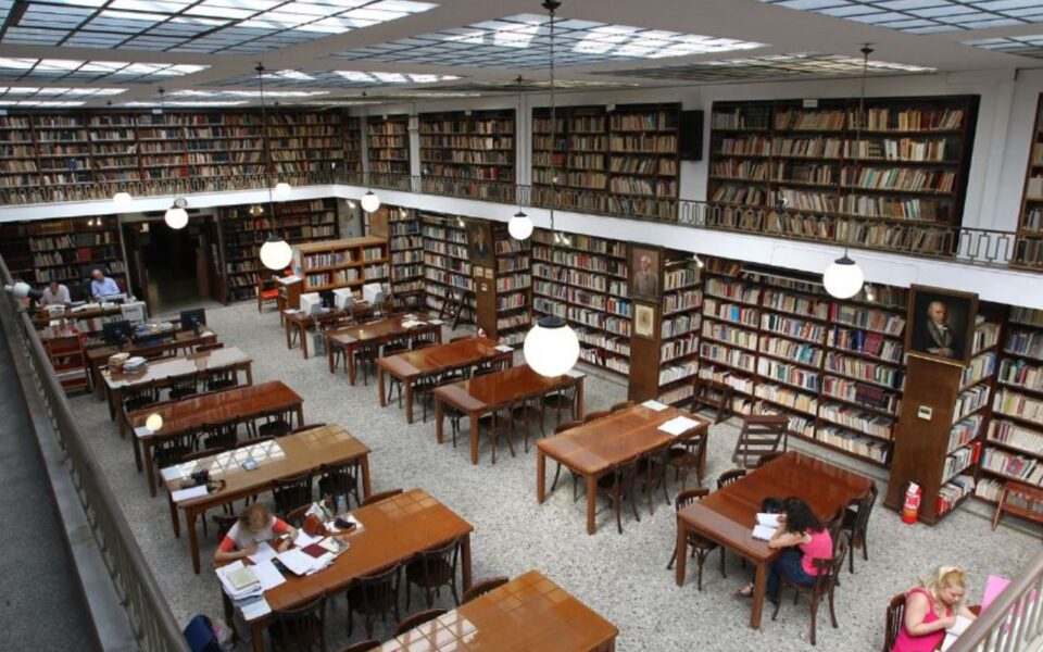Piraeus Public Library reopened after overhaul