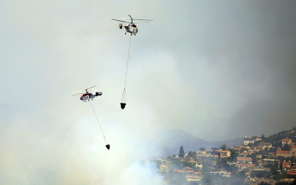 Jordan stations 2 firefighting helicopters in Cyprus to help as summer fire season arrives