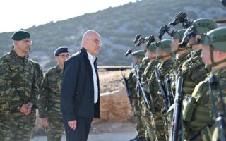 Dendias visits Kalolimnos military outpost as part of two-day tour
