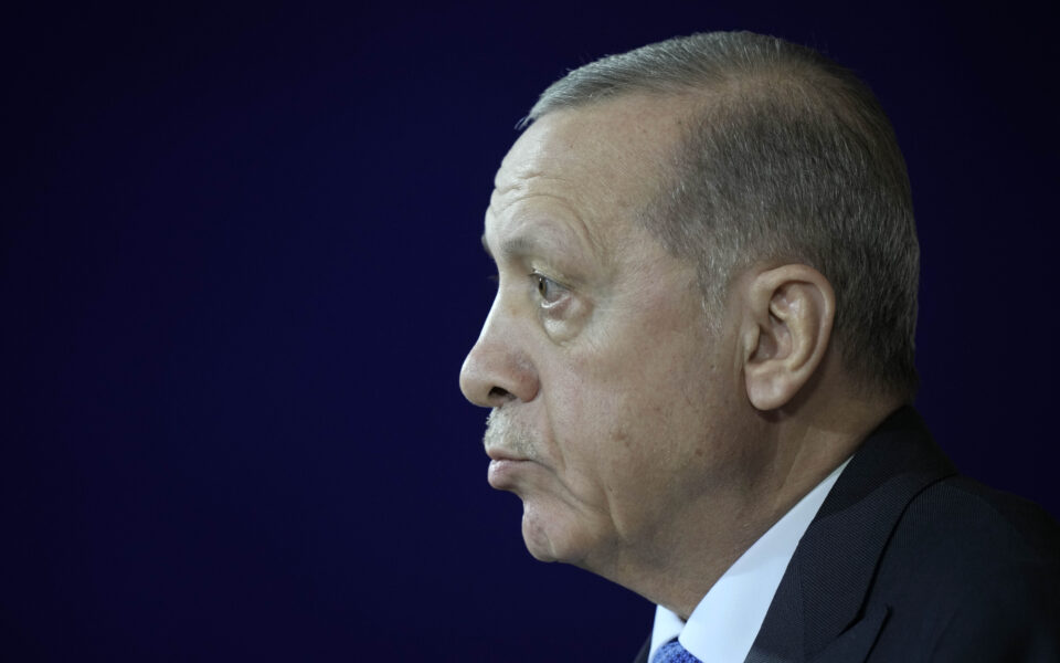 Erdogan: Issues of sovereignty do not harm dialogue